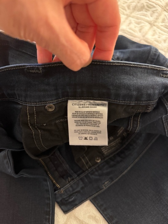 Citizens Of Humanity Women's Slim Straight Jeans — Black - Picture 6 of 11